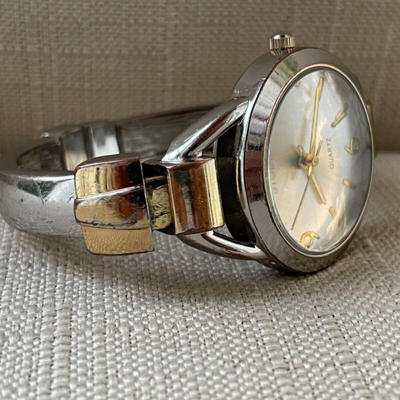 Studio Time Women Wristwatch Quartz Analog Watch Gold/Silver Tone Cuff Band - Picture 5 of 9